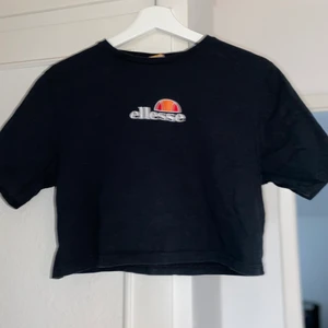 Ellesse - Bra skick