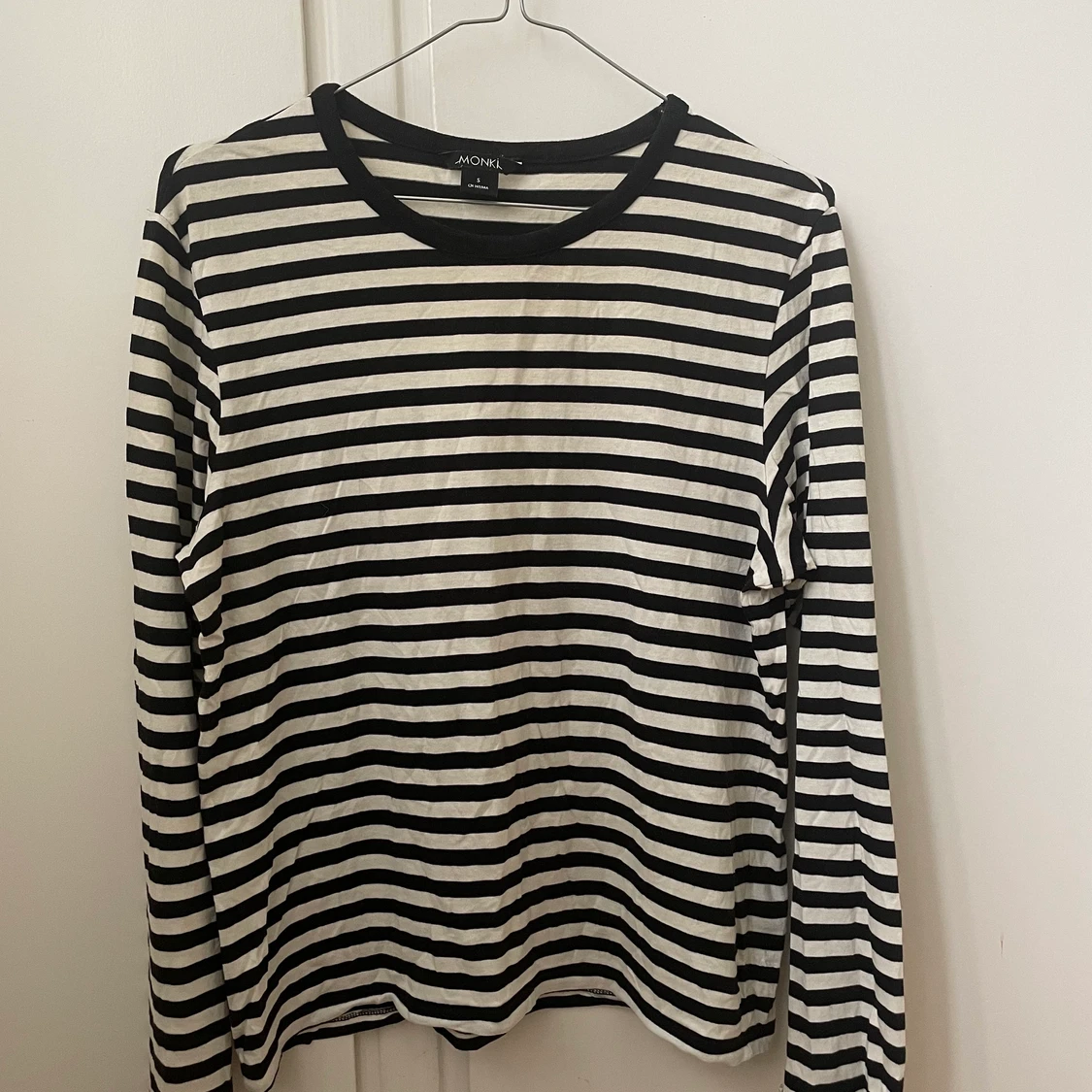 Randig tröja från monki