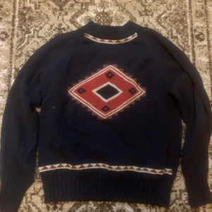 Vintage tröja - Den är fett varm har använt några gånger 