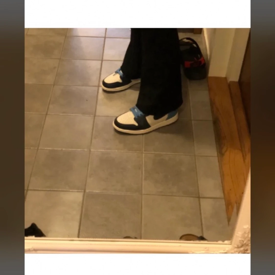 Jordan 1 OBSIDIAN - 90