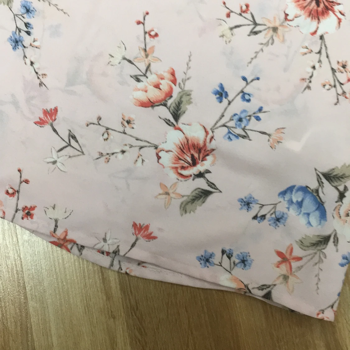 Blommig blus 🌸 - 91