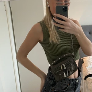 Nunoo bag - Säljer min lilla jätte söta nunoo väska som i princip är helt oanvänd. Får ingen användning av den tyvärr 💗