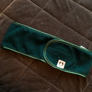 Hårband  - Hårband från the body shop! Helt nytt och oanvänt!