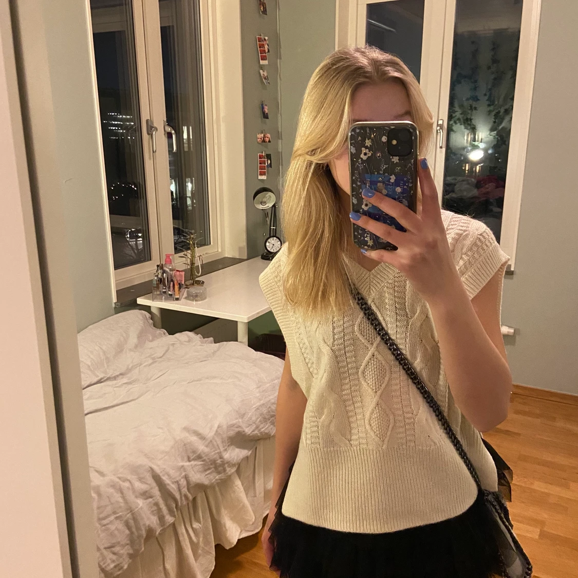 Stickad väst storlek S passar XS