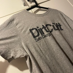 Dirtcult  - Storlek L 