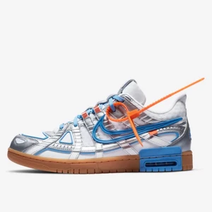 Rubber dunks off white  - Helt oanvända i storlek 39, skriv för fler bilder