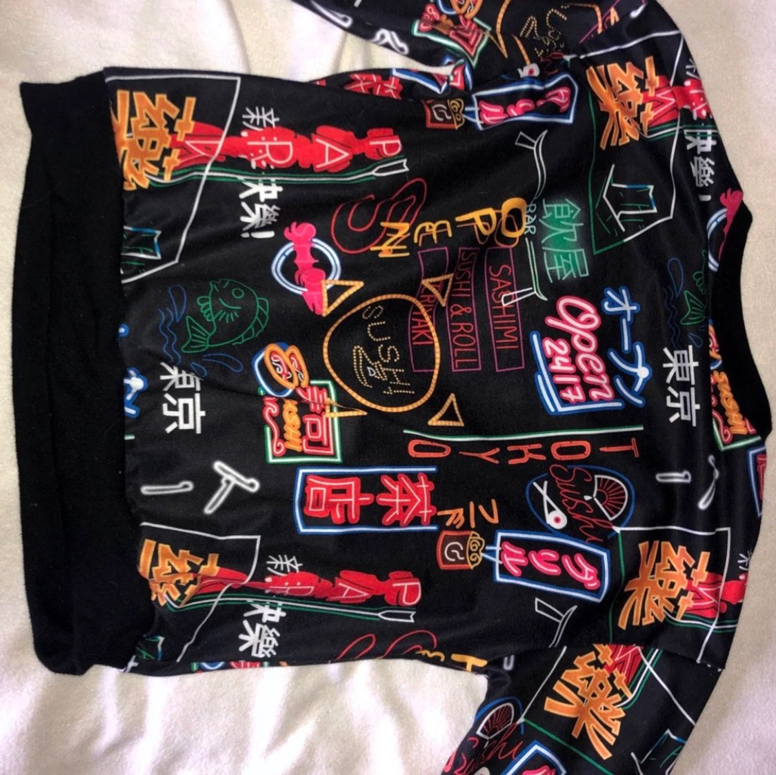 Långärmad  tröja me tryck på! - 90