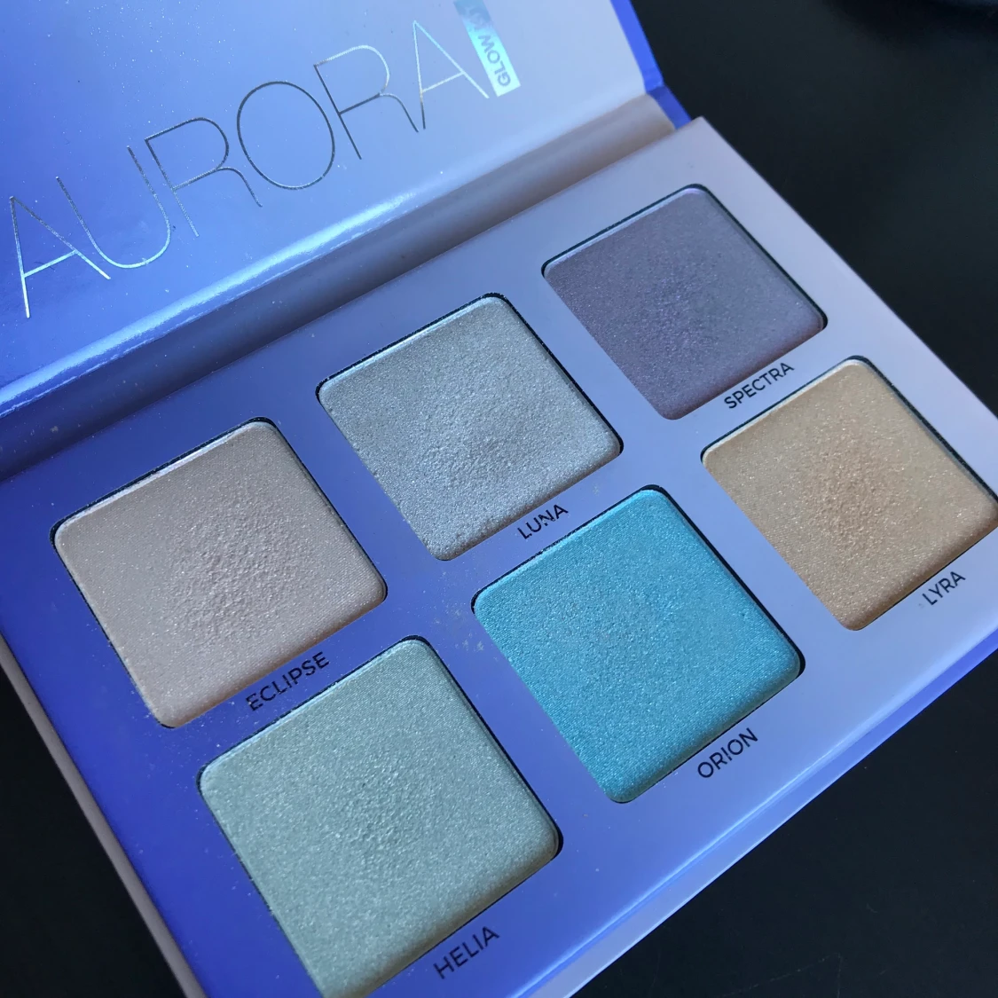 Anastasia aurora glow kit