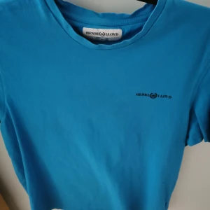 Henri Lloyd t-shirt - Knappt använd storlek M/L