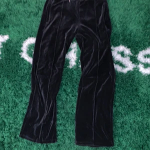 Weekday Trackpants mjukis - Weekday trackpants. Medium. 250kr. 