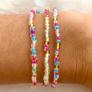 Designa egna smycken!💕 - Här kan du designa egna armband och ringar och halsband som du vill ha dem!💕 