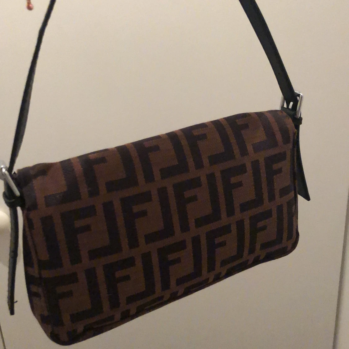 Fendi väska (FAKE) - 90