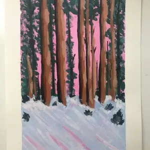 A4 målning gjort av mig som representerar skogen under kalla vintern med solnedgången bakom träden ❄️🌲