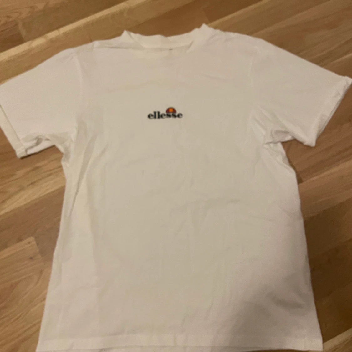 Vit ellesse t-shirt - 90