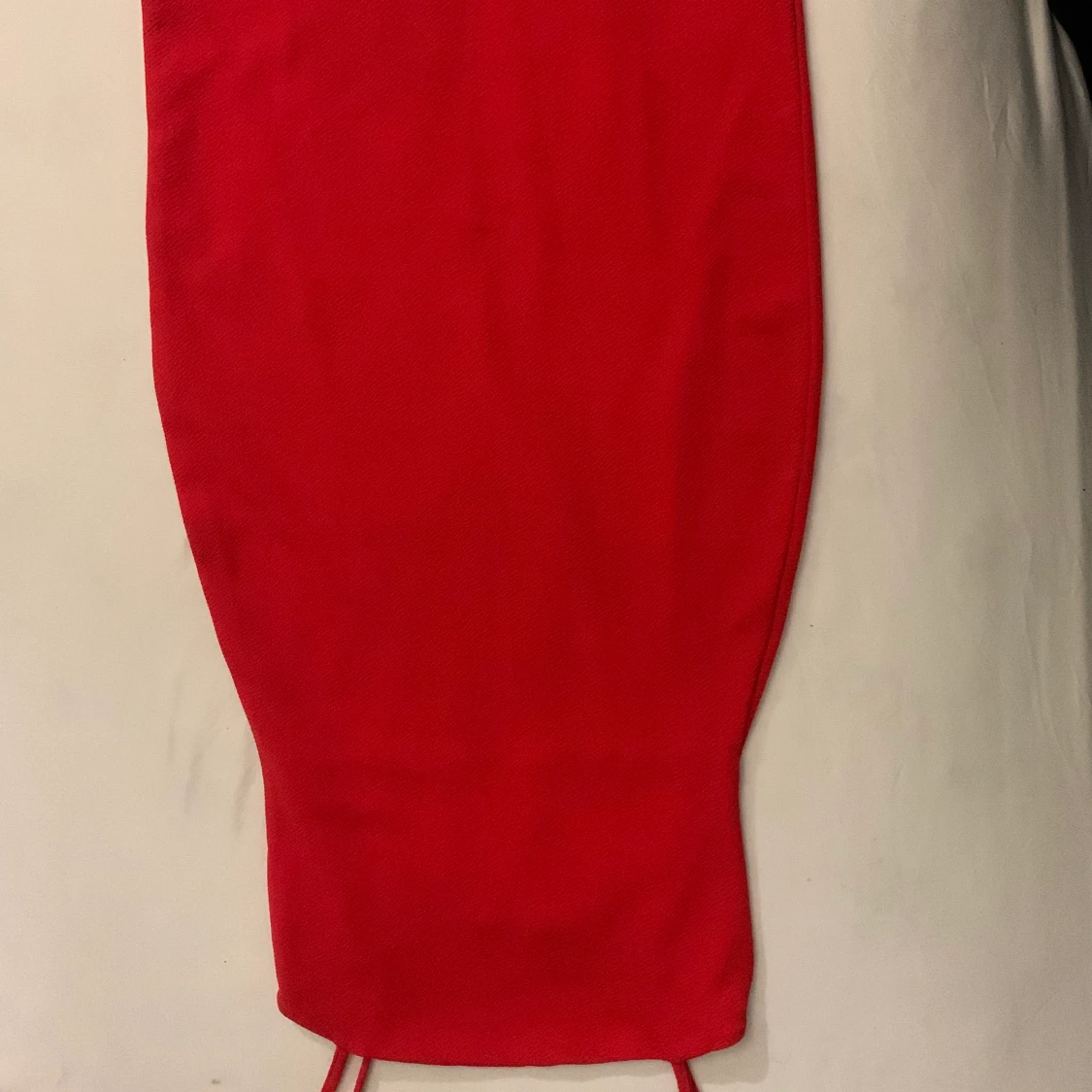 Röd klänning från Gina Trico