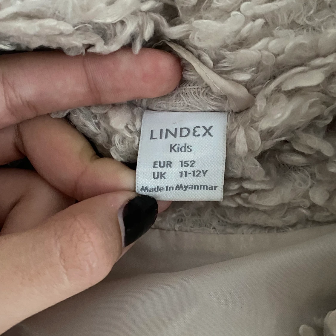 En fluffig jacka  - 91