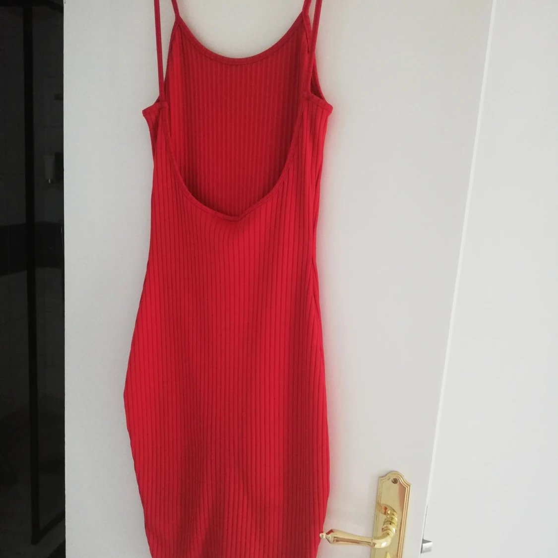 Röd tight klänning - 90