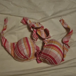 Bikinitopp - Storlek  s/m