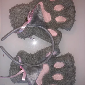 Katt öron + handvärmare - Grå katt öron med matchande handvärmare