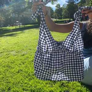 Rutig topp  - Snygg och aldrig använd💞 148kr med frakt