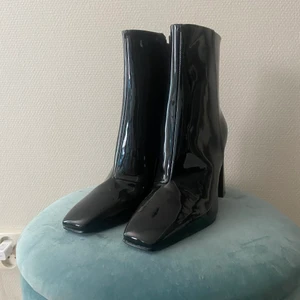 HELT NYA KLACKSKOR - Har du några frågor eller vill ha fler bilder bara att skriva till mig :)