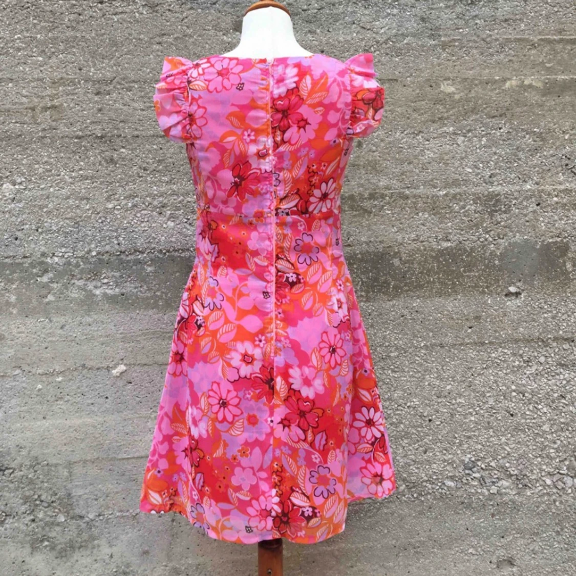 Chic vintage mini dress - 90