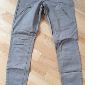 Ett par snygga jeans från Ginatricot Strech Storlek 25tum 