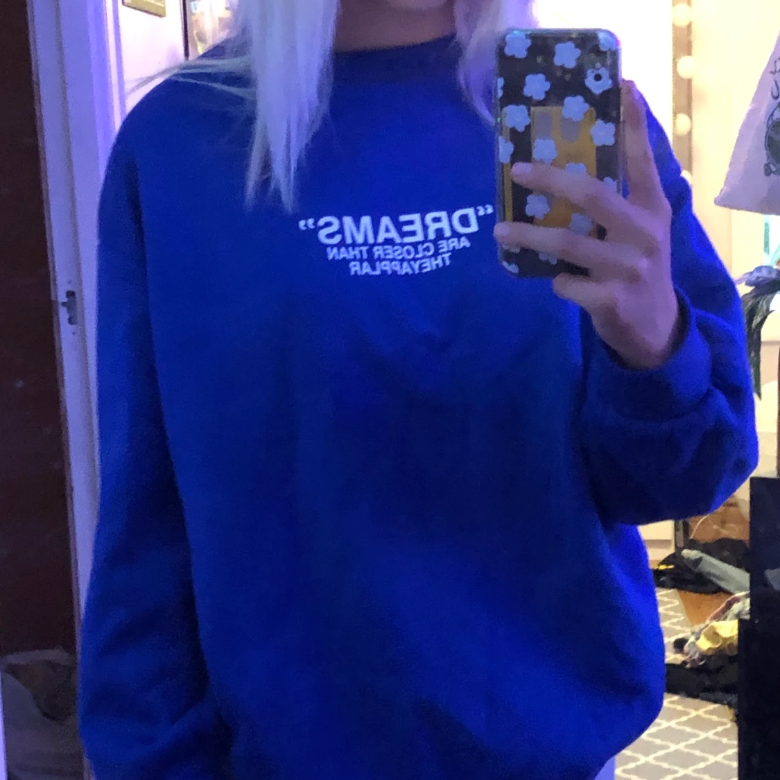 Blå sweatshirt med tryck