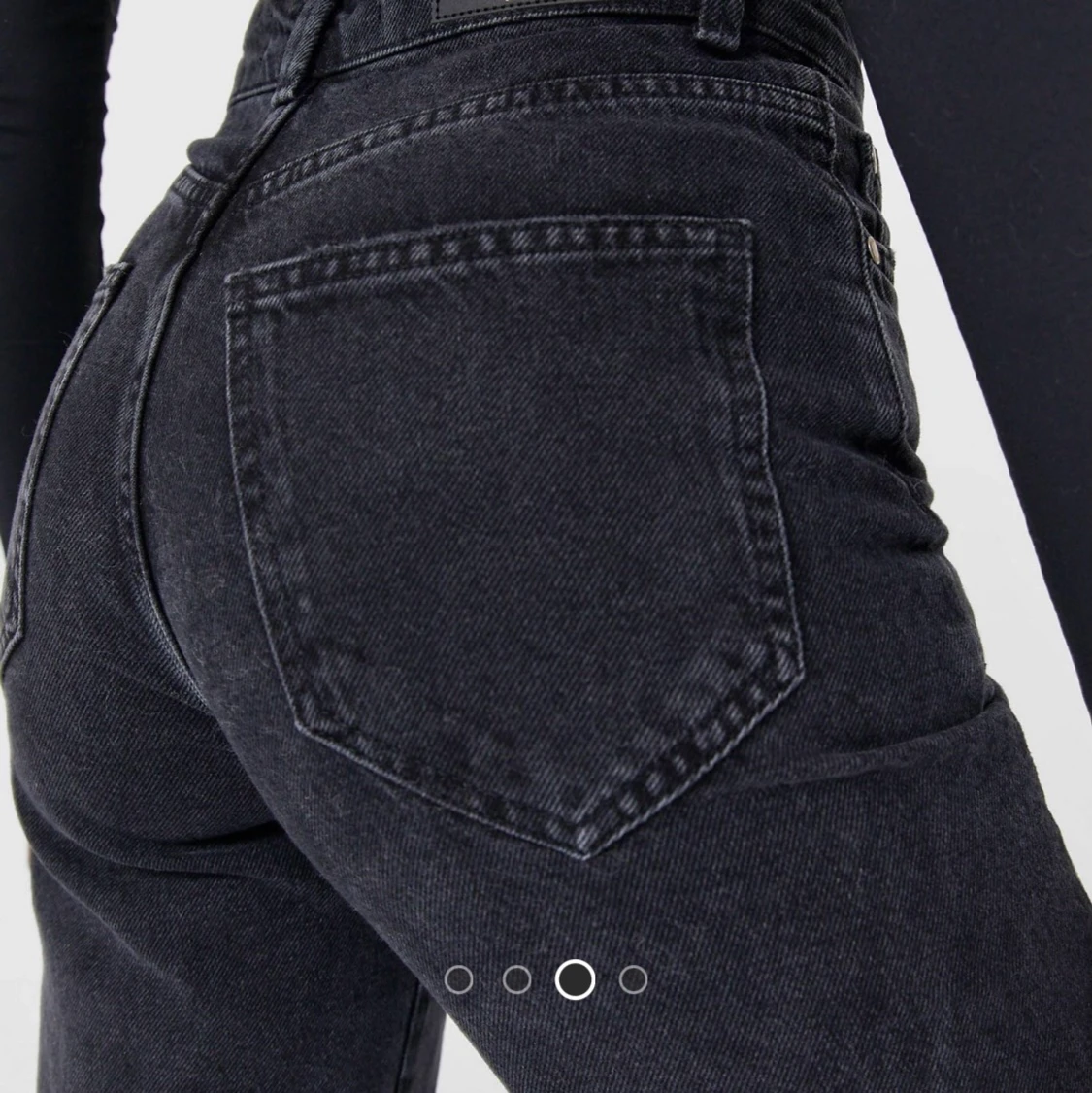 Svarta flared jeans med slits  - 91