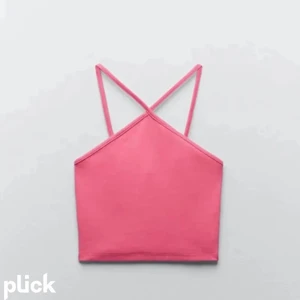 Zara linne - Säljer de här super söta zara linnet i storlek S pga att den inte kommer till så mycket använding! Toppen är endast använd ett fåtal gånger och är i nyskick!🥰