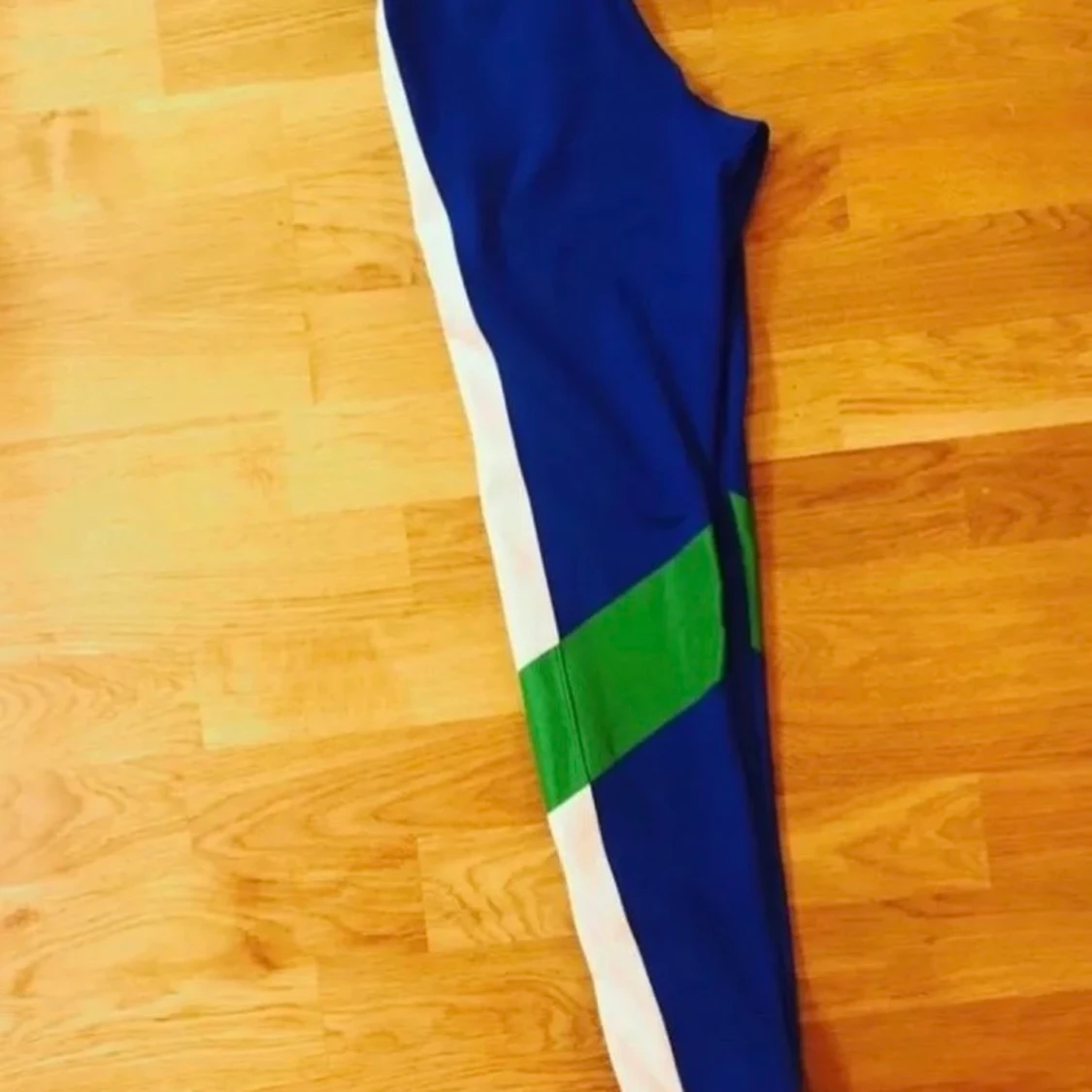 Adidas Stellasport by Stella McCartney  - 1