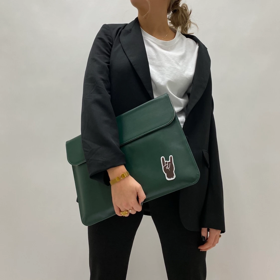 Laptopfodral grön inkl en patch