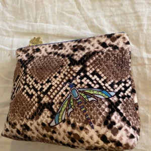 Sminkväska - sminkväska i nyskick