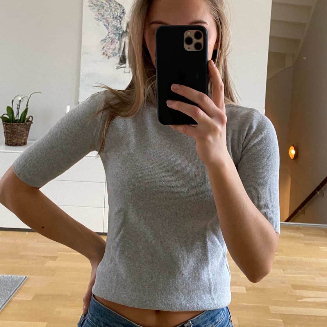 Grå topp med hög krage - 91