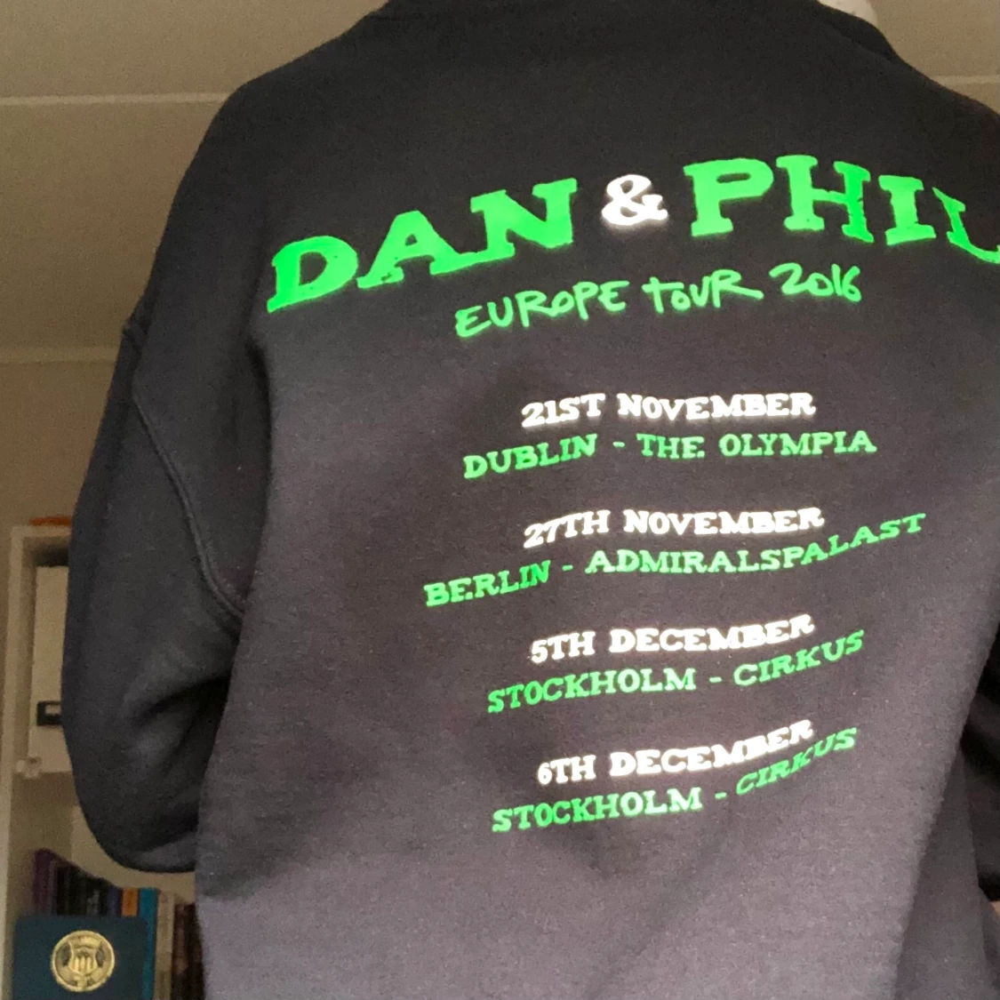 Dan & Phil Tröja STL M - 90