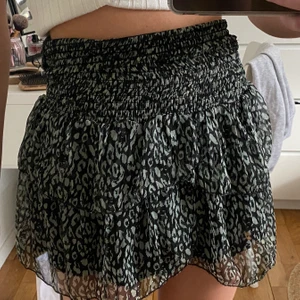 Volangkjol - Strl 34