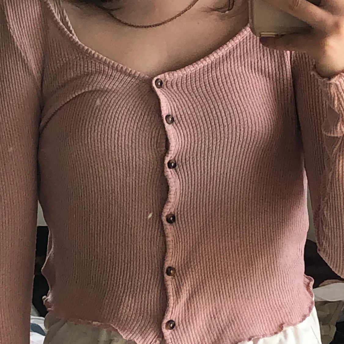 Ljusrosa tröja med knappar! - 90