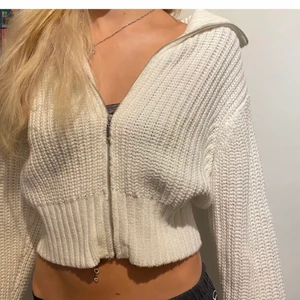 Kofta - Gina tricot kofta som är perfekt nu till sommarn! 200+frakt💕