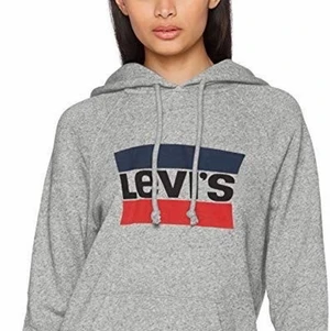Levis graphic hoodie  - This one is in size S but its pretty big and long as shown in the pictures so watch out for that. I wore this ONCE so its in perfect condition. 