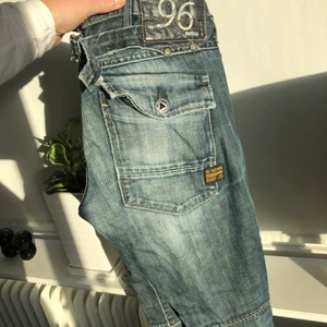 G-star jeans vintage - Köpte dessa på Plick men tyvärr för små för mig. Nypris: 1300! Buda från 100 eller köp dirket för 300!