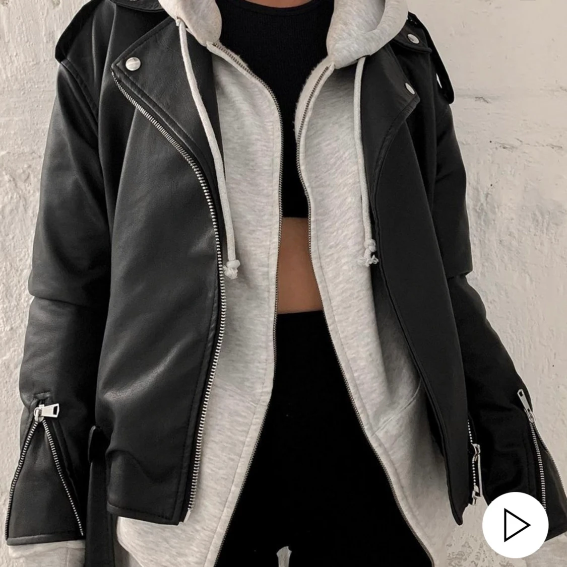 Säljer min skinnjacka från Missguided 