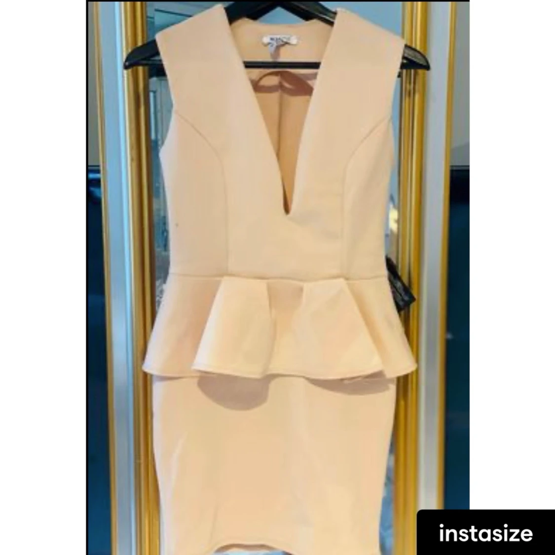 Festklänning! Hel ny! 