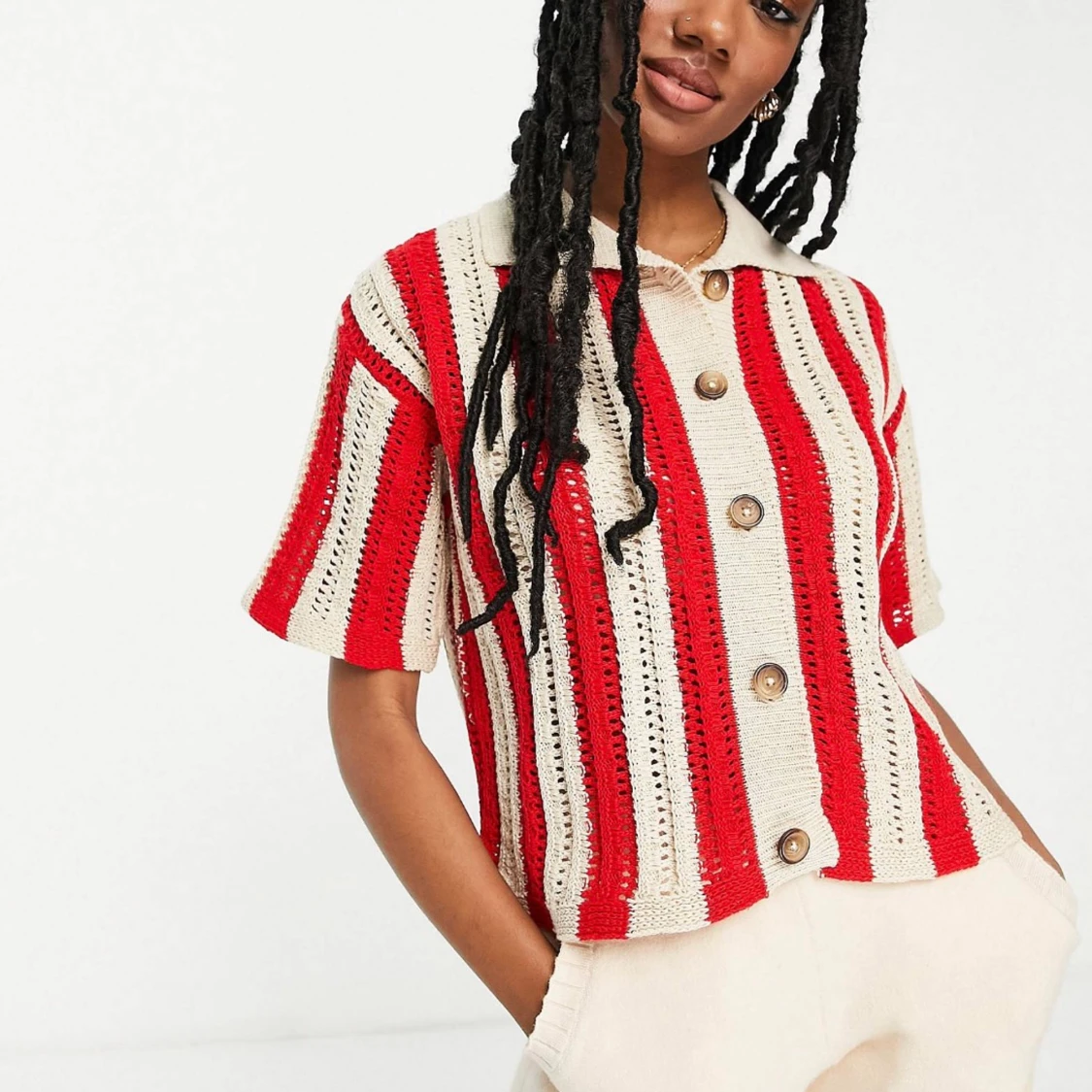 Slutsåld randig virkad topp/kofta