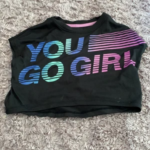  En träningströja  -  Aldrig använd 