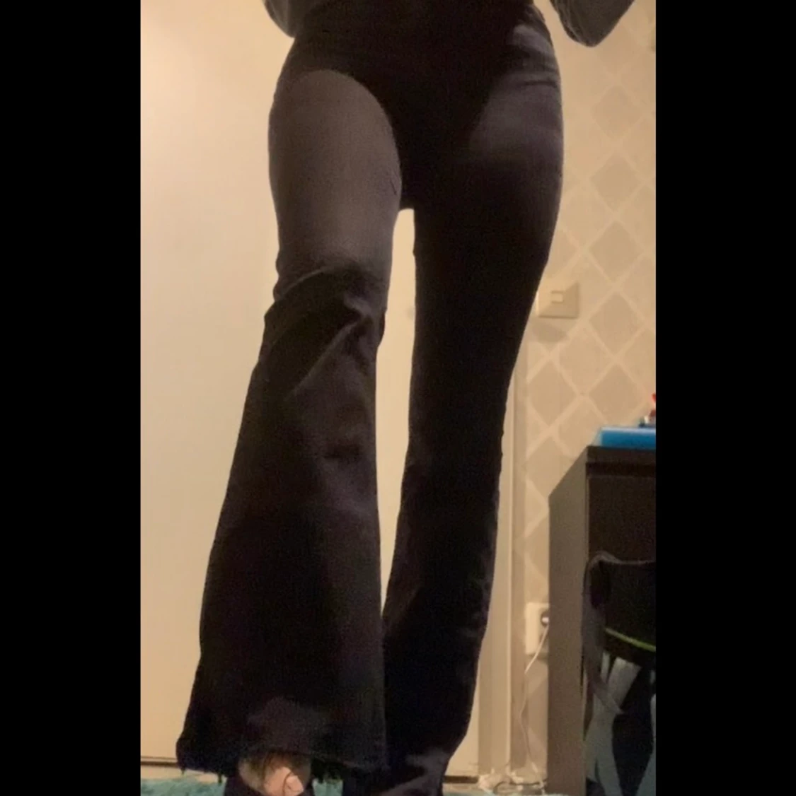 Bootcut jeans med slits