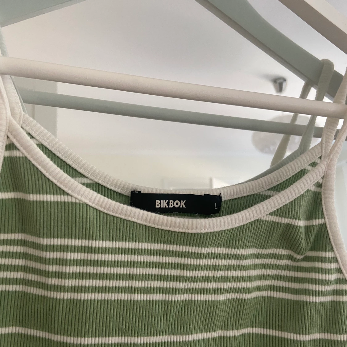 BikBok Grön Crop top Strl L - 90