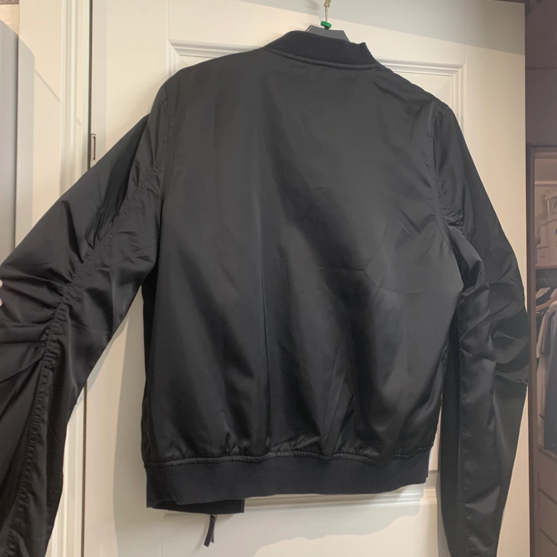 Svart bomberjacka från Rut&Circle - 91