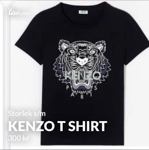 Kenzo t shirt - Äkta kenzo t shirt, passar S-M-L!! Säljer pågrund av att jag aldrig använder den. 300kr och då ingår spårbart frakt i priset, kan gå ner i pris vid snabb affär🥰