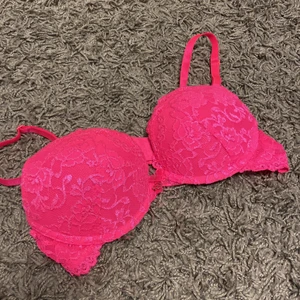 Rosa bh - Rosa bh i fint skick😊