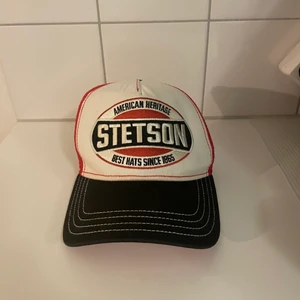 Stetson keps  - Nypris 350kr säljer den för 120kr 